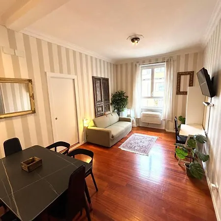 Apartment Vatican - San Pietro - Near To Metro A